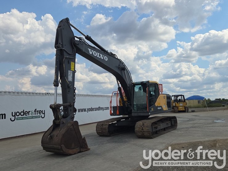 2021-volvo-ec200el-image-1