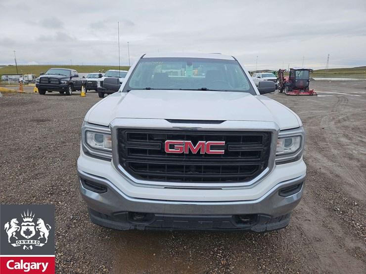 2017-gmc-sierra-1500-image-8