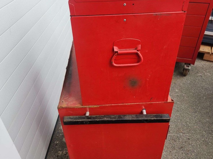 gray-tools-rolling-toolbox-(top-&-bottom)-image-3