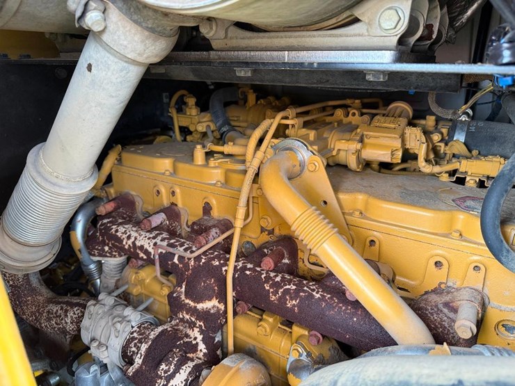 caterpillar-938m-image-55