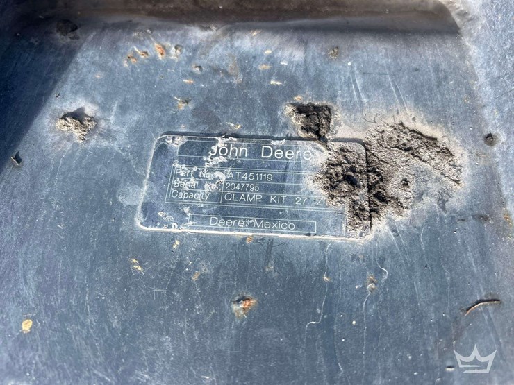 2015-deere-26g-image-13