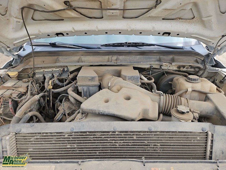 2011-ford-f250-image-27