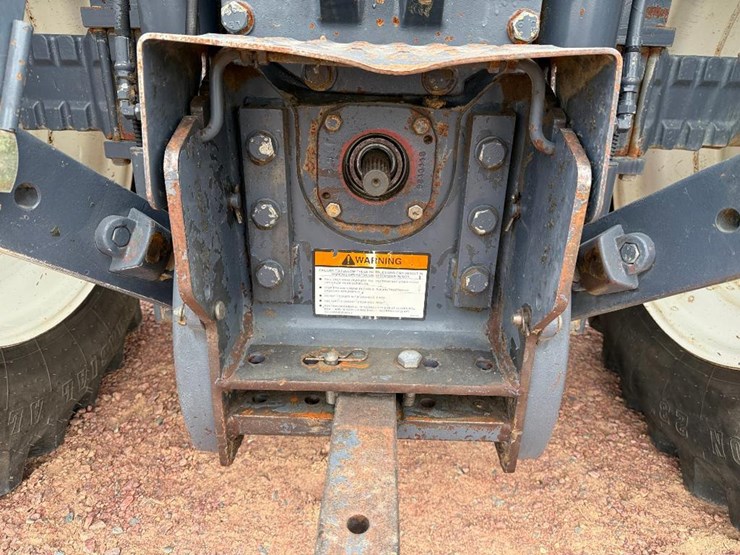 new-holland-8670-image-38