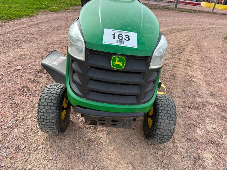 2014-john-deere-d125-image-12