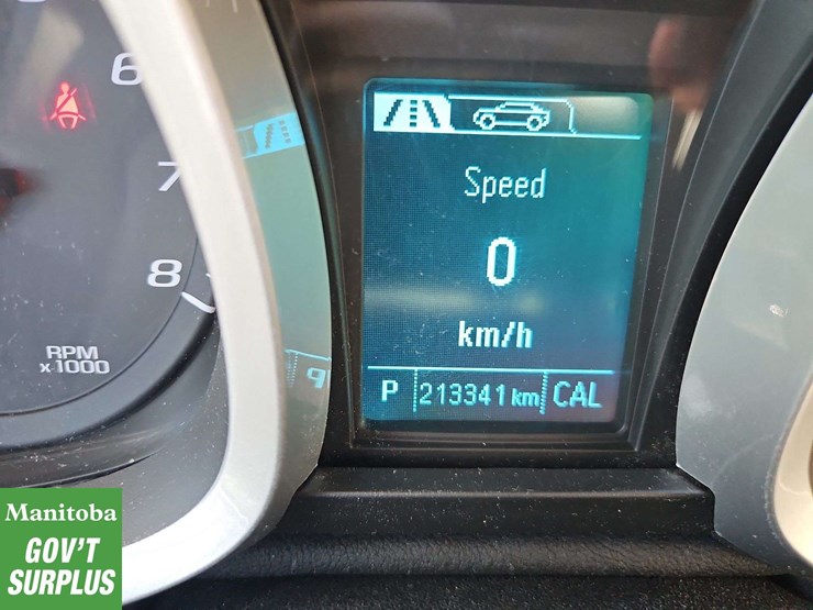 2017-chevrolet-equinox-image-27