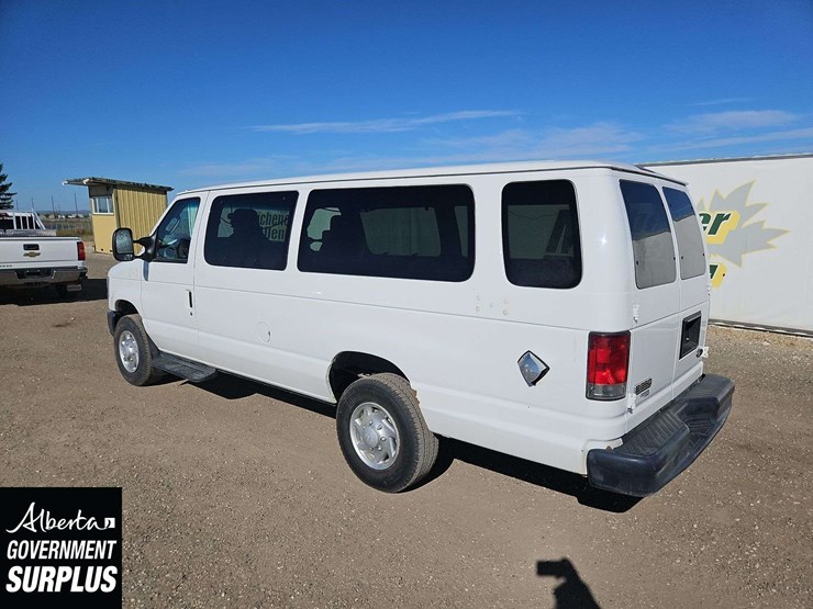 ford-e350-image-3