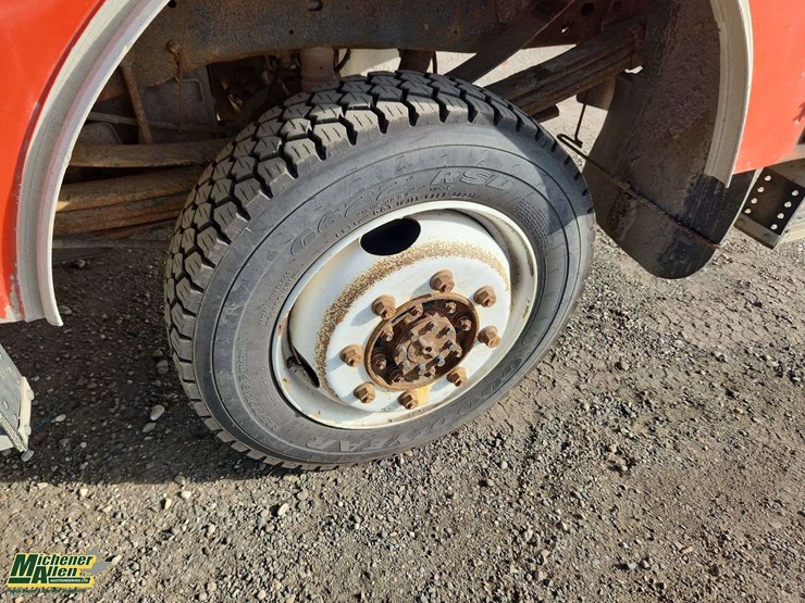2013-ford-f350-image-11