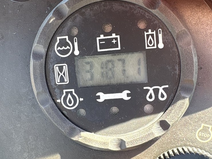 john-deere-2500e-image-13
