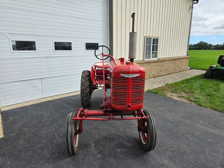 #2507-•-farmall-model-a-tractor-image-8