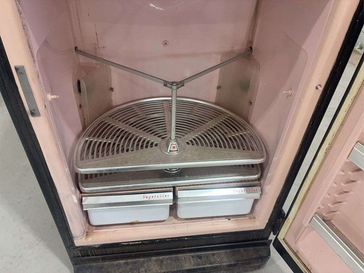 ge-vintage-fridge-image-11