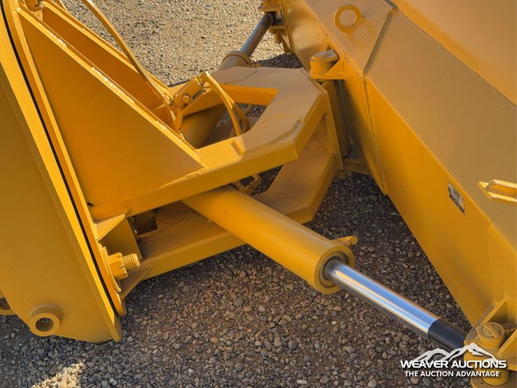 falls-hdr-12a-12-ft.-hydraulic-reversible-snow-plow-image-6