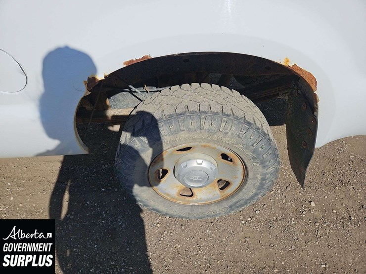 2010-ford-f250-image-10
