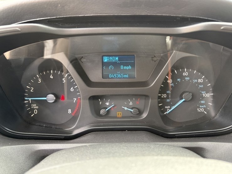 2019-ford-transit-image-23