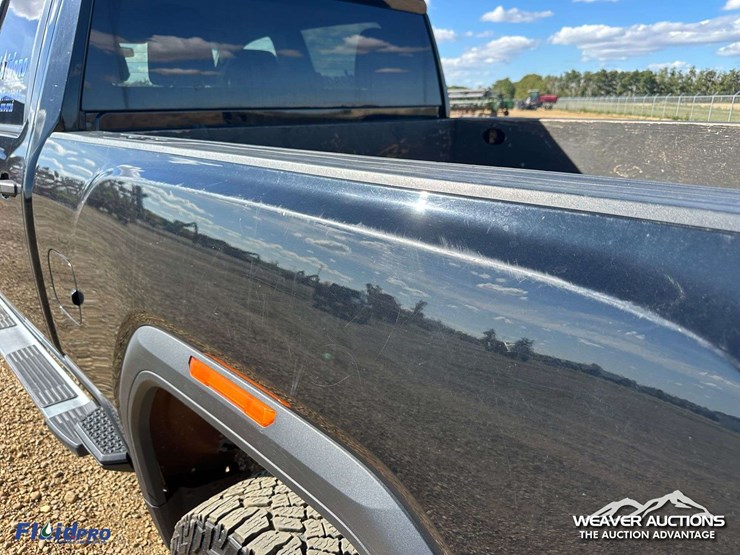 gmc-sierra-2500hd-image-47