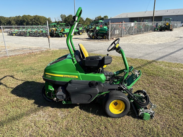 john-deere-2700-image-6