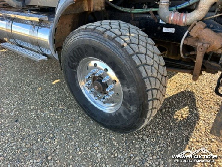 kenworth-t800-image-43