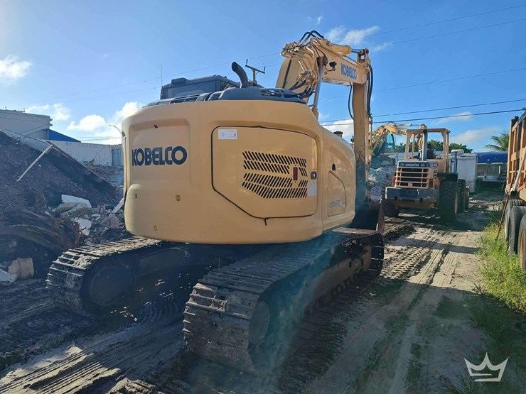 2023-kobelco-sk140sr-lc-7-image-4