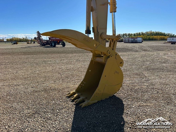 2006-komatsu-pc270-lc-7l-image-10