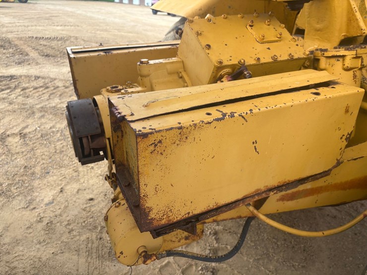 caterpillar-613-image-45