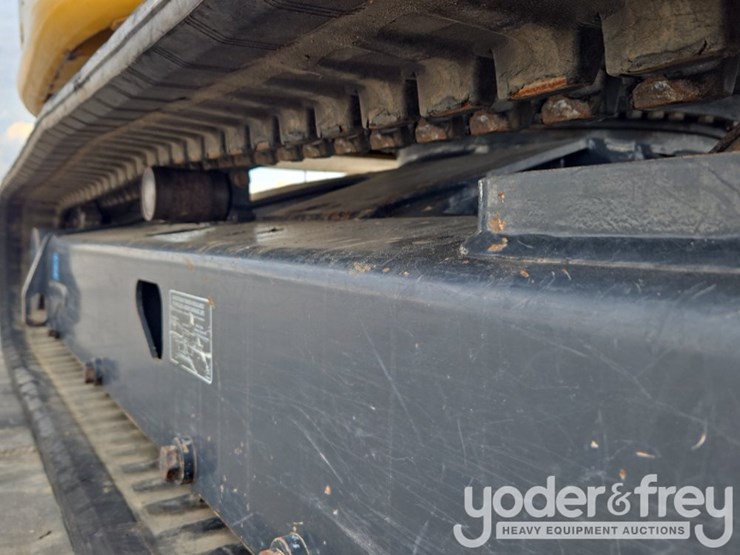 2020-deere-60g-image-15
