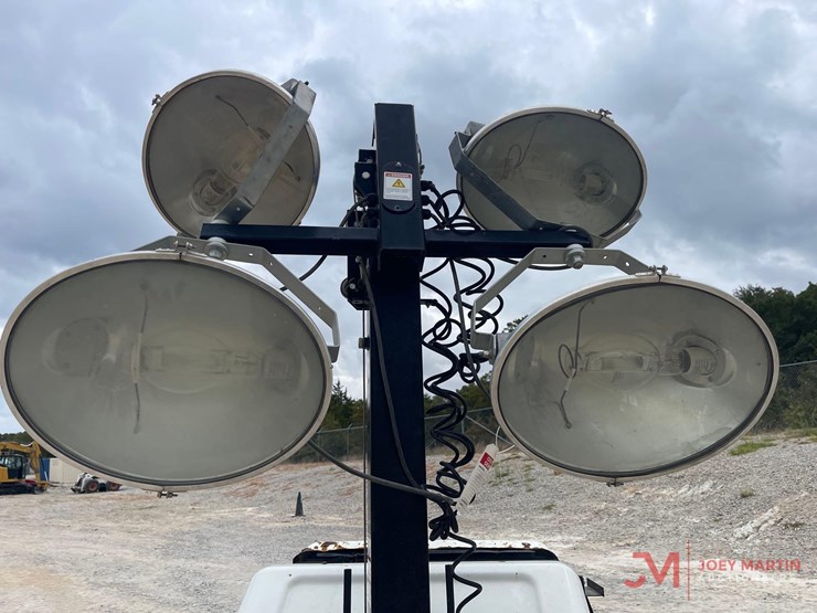 2019-allmand-bros-night-lite-v-series-nlv-image-14