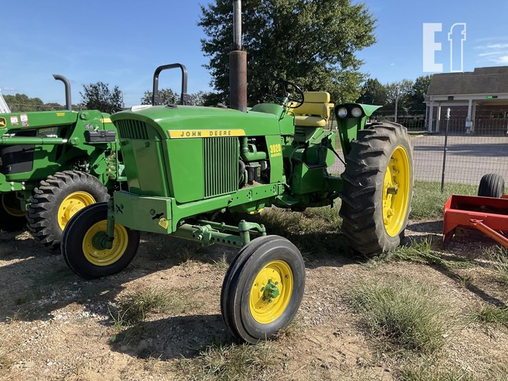 john-deere-3020-image-1