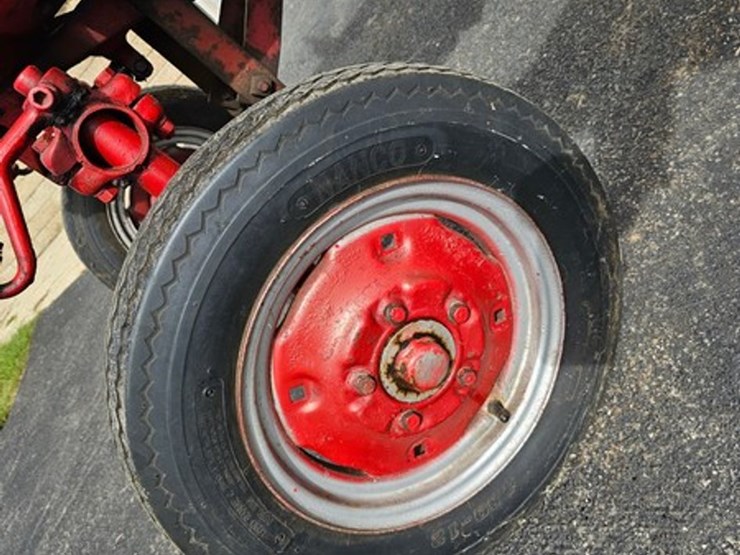 #2508-•-farmall-cub-tractor-image-35