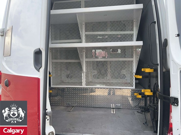 2007-dodge-sprinter-3500-image-16