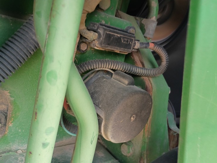 john-deere-6310-image-19