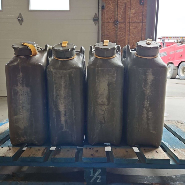 4 20L Diesel Fuel Cans