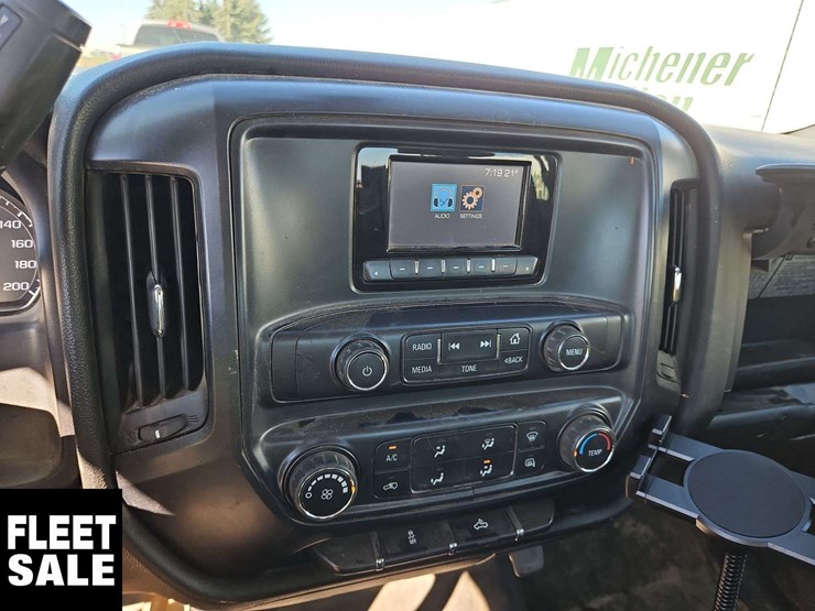 2015-chevrolet-silverado-1500-image-20