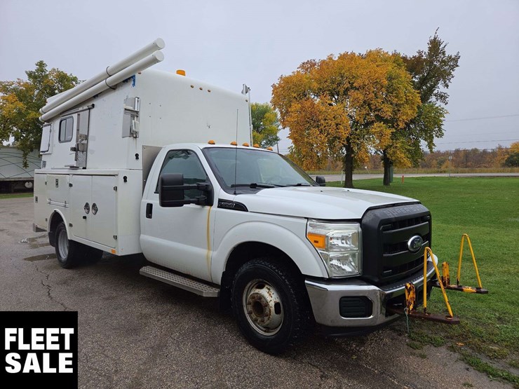 2011-ford-f350-image-2