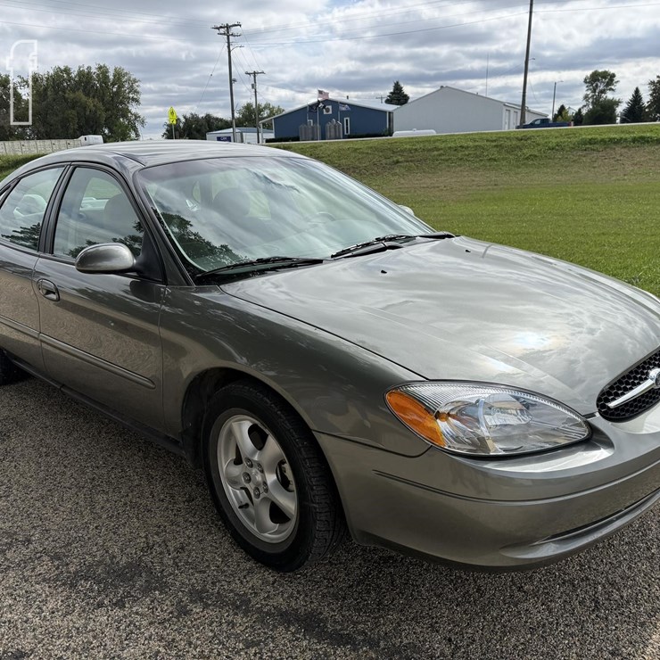 2002 FORD