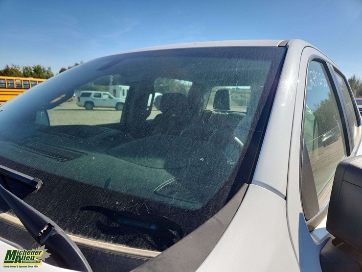 2019-chevrolet-silverado-1500-image-21