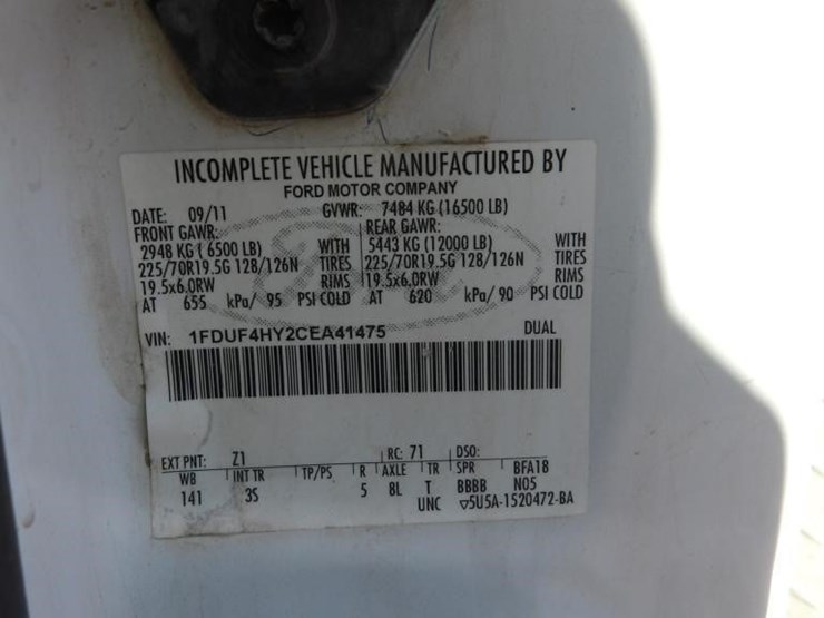 2012-ford-f450-image-25