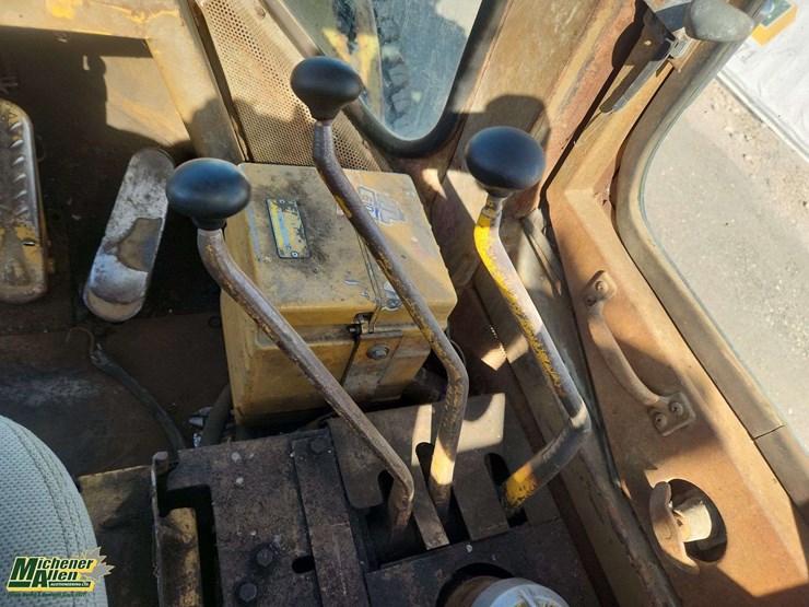 1980-caterpillar-950-image-19