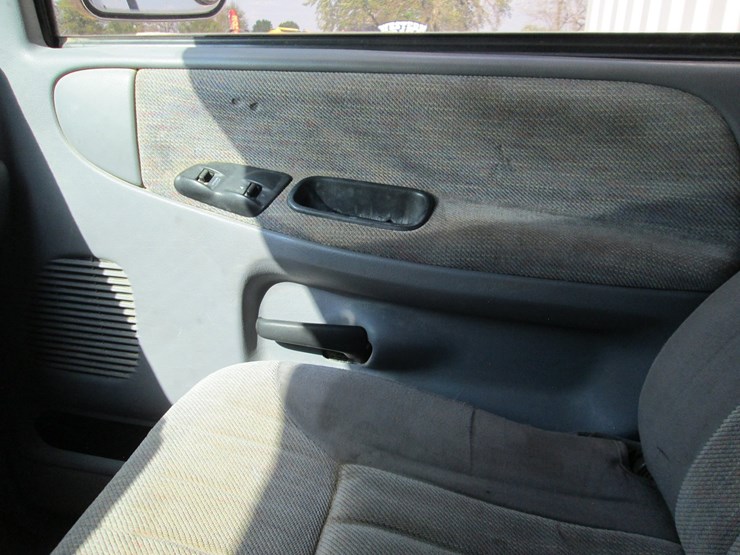 1997-dodge-ram-3500-image-23