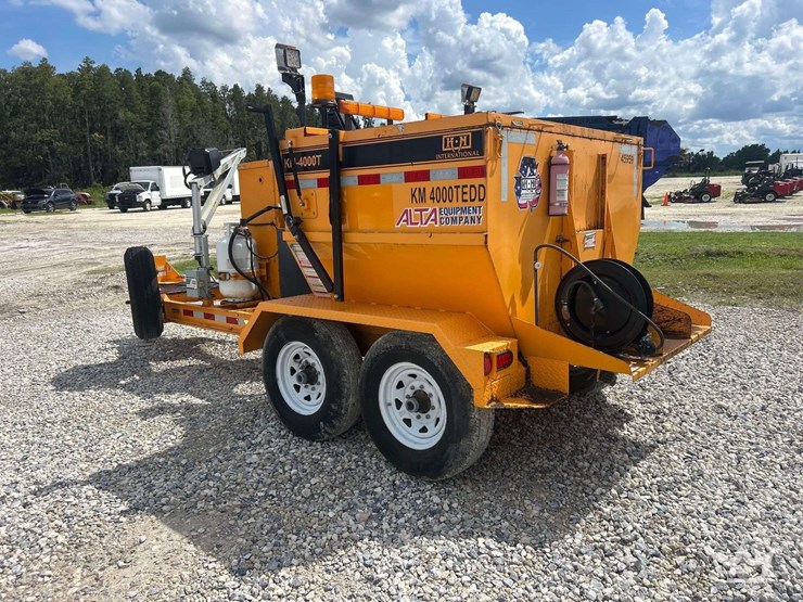 2021-keizer-morris-international-km4000tedd-2-ton-asphalt-hotbox-trailer-image-2