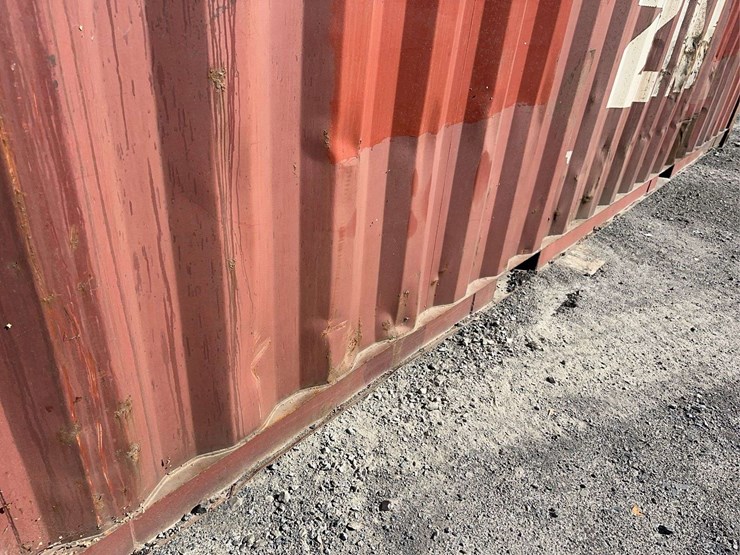 20’-shipping-container-image-12