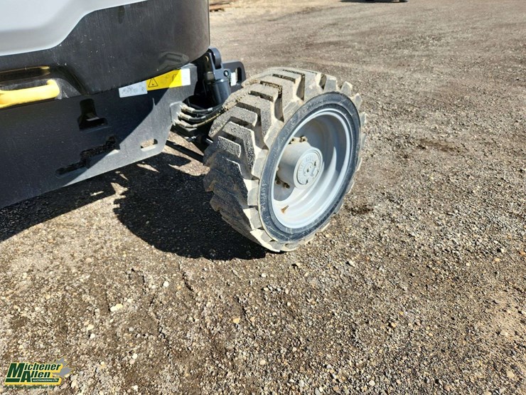 2025-genie-z45/25j-image-9