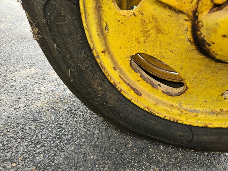 john-deere-h-image-40