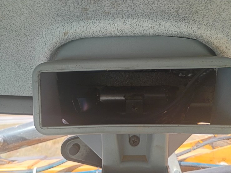 2021-new-holland-ts6.110-image-48