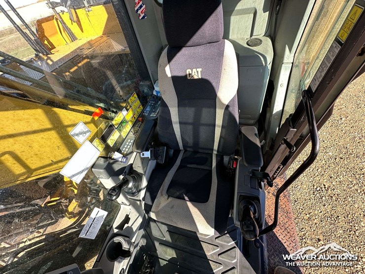 caterpillar-324e-image-7