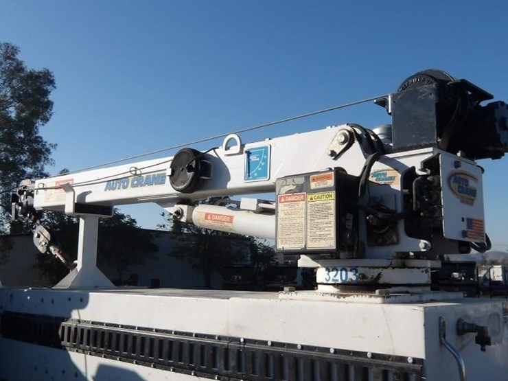 2010-ford-f450-image-17