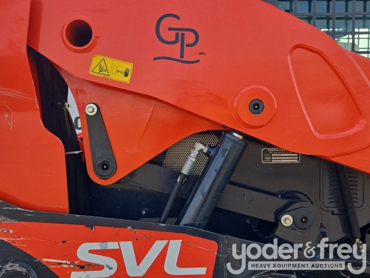 2023-kubota-svl65-2-image-28
