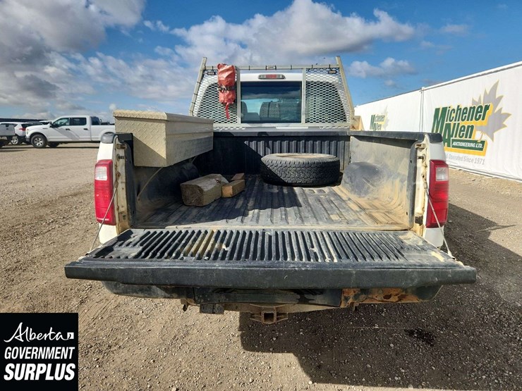 2016-ford-f250-image-15
