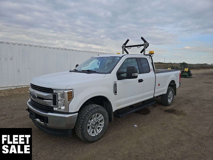 2019-ford-f350-image-1