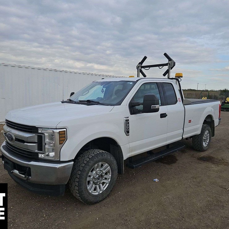 2019 FORD F350