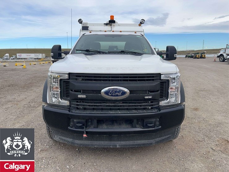 2019-ford-f550-image-8