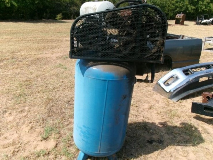 air-compressor,-puma-175psi-80gal-5hp-image-4